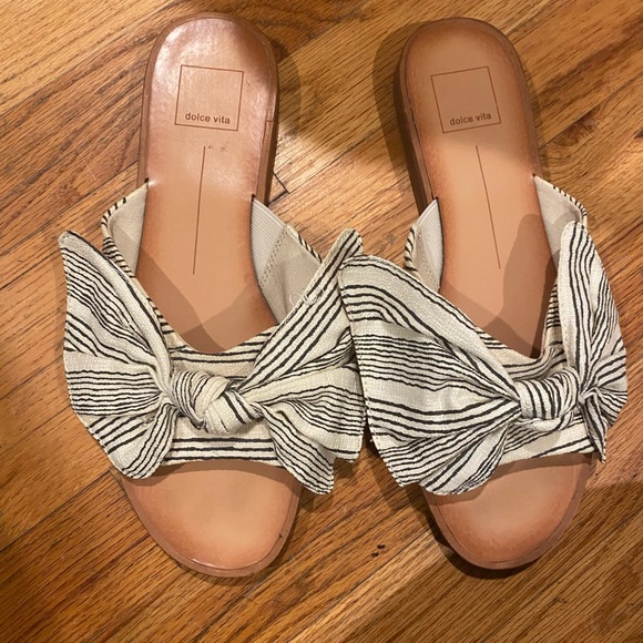 Dolce Vita Shoes - dolce vita slides black white Women's Size 9